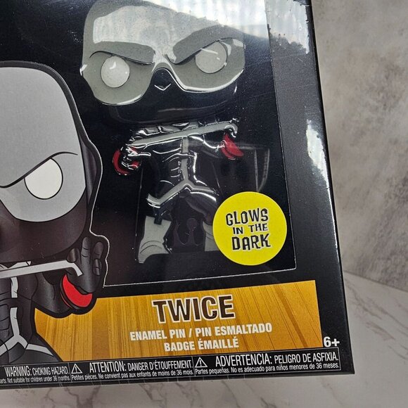 Funko Pop! Pin My Hero Academia Twice #38 Glow In The Dark Collectible Enamel Ba - Picture 4 of 8